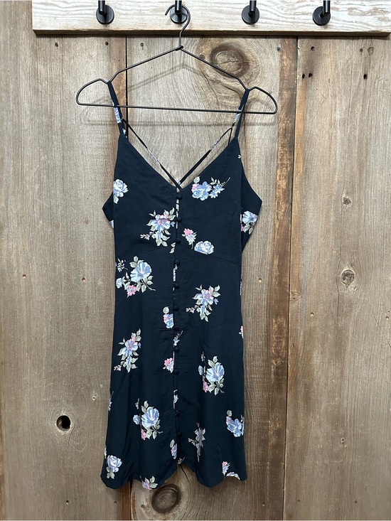 Abercrombie & Fitch Dresses & Skirts - Abercrombie & Fitch Button Front V-Neck Cami Strap Mini Sundress Blue Floral S